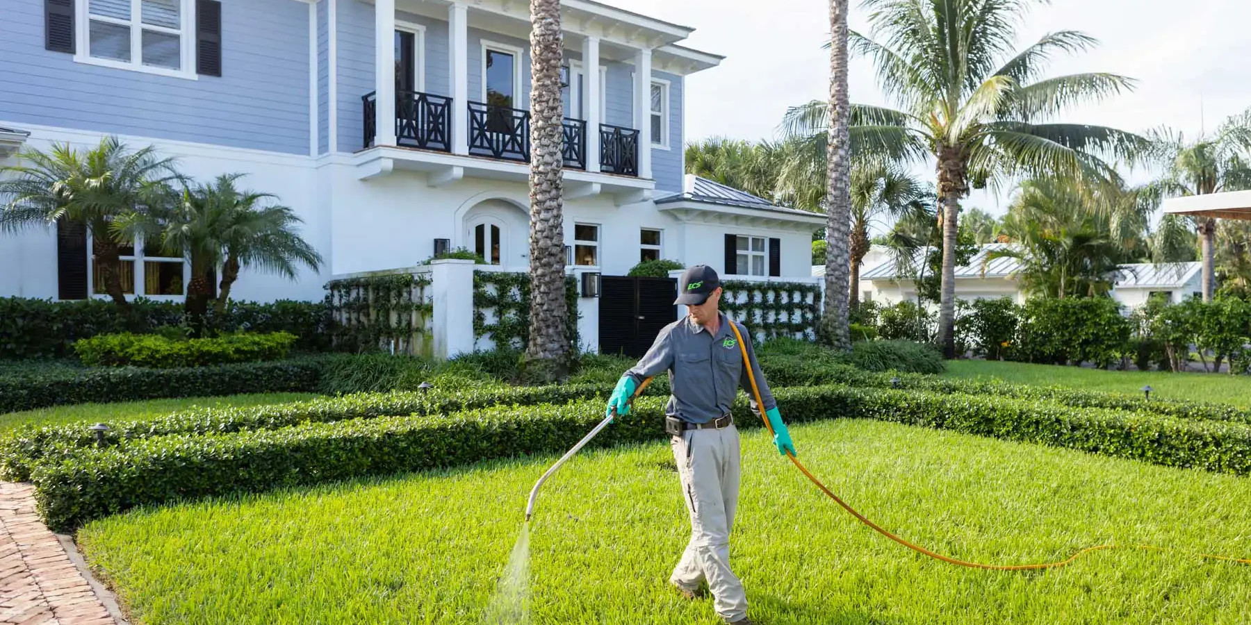MSH_6M6A6407 Lawn Treatment Services in Delray Beach, FL